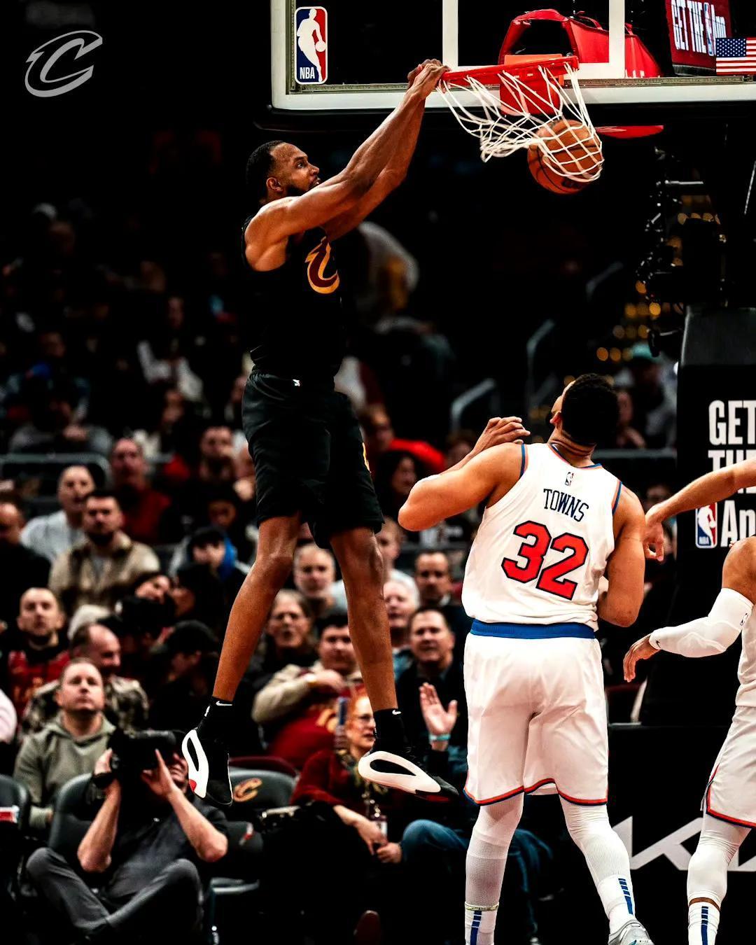 猛龙再胜魔术,保持东部榜首(2019猛龙对魔术g3视频回放) 猛龙再胜魔术,保持东部榜首(2019猛龙对魔术g3视频回放)