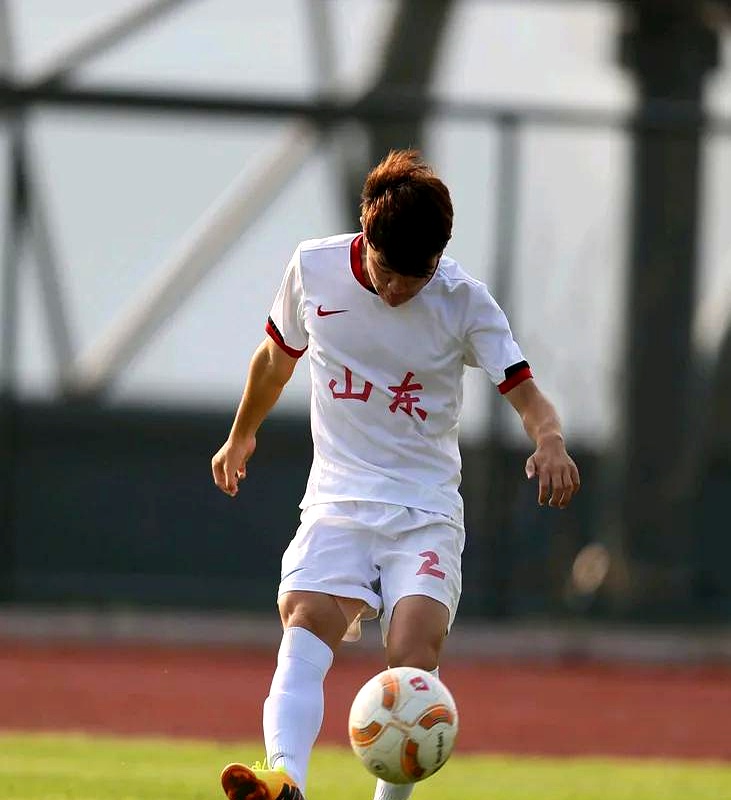 热门球队遭遇惨败,被力不从心的对手击溃 热门球队遭遇惨败,被力不从心的对手击溃