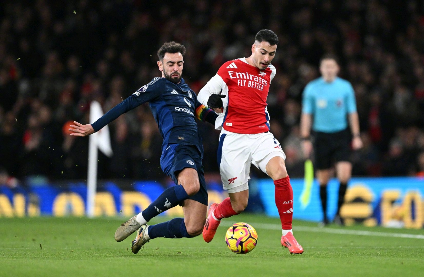 包含雷恩意外战平曼联!重燃淘汰赛悬念的词条 包含雷恩意外战平曼联!重燃淘汰赛悬念的词条