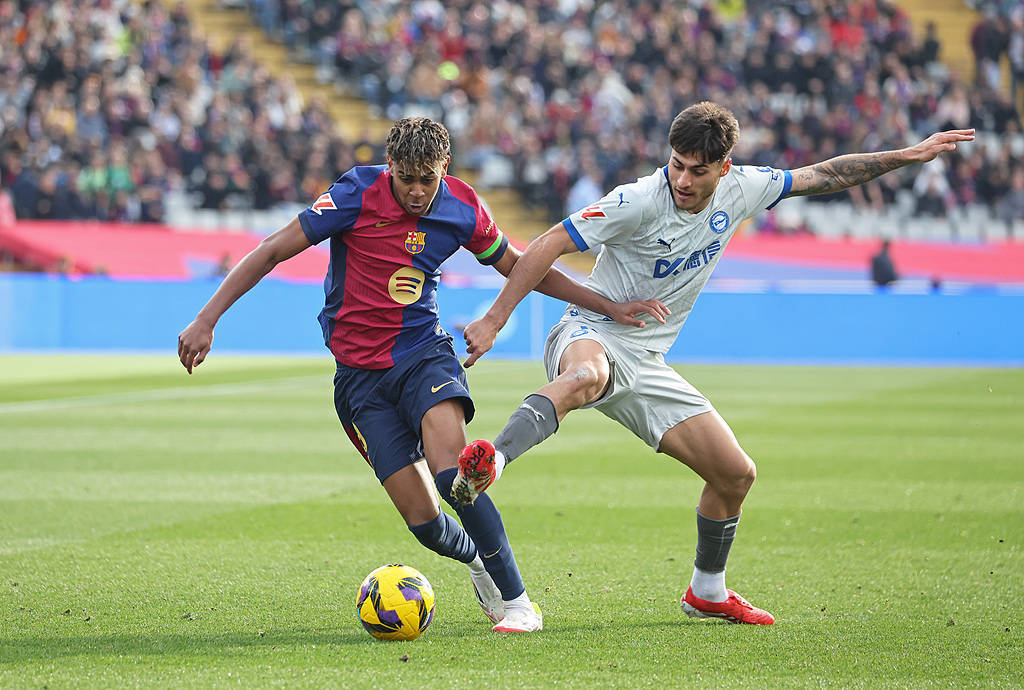 曼城客场逆转阿森纳豪取联赛四连胜 曼城客场逆转阿森纳豪取联赛四连胜